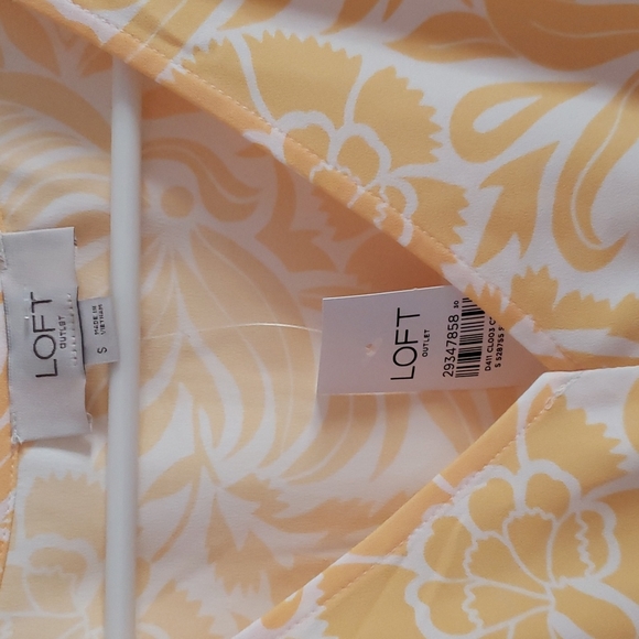 Loft outlet summer top - Picture 2 of 5